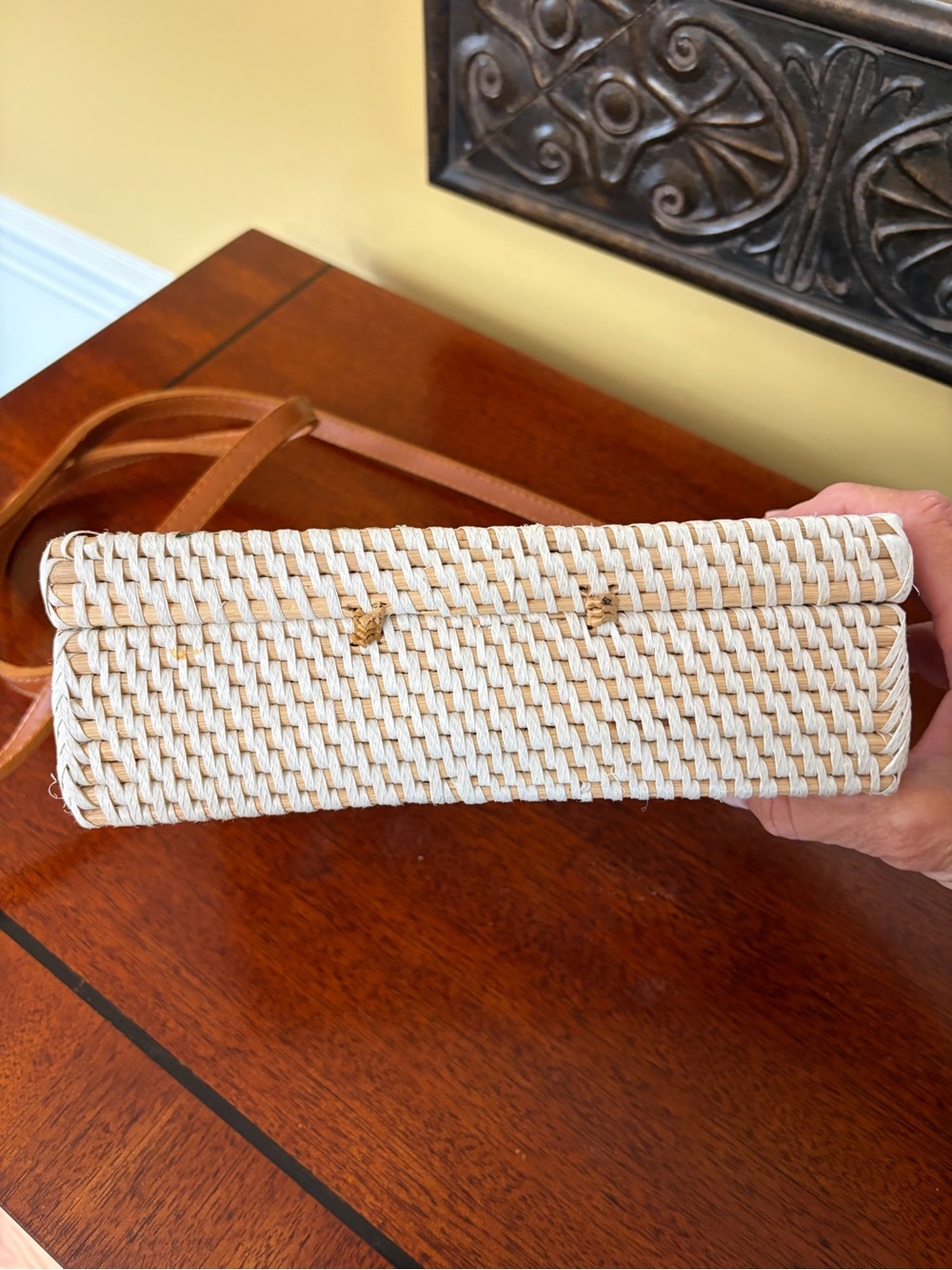 Handmade Woven Rattan Floral Butterfly Crossbody Bag - Picture 8 of 8